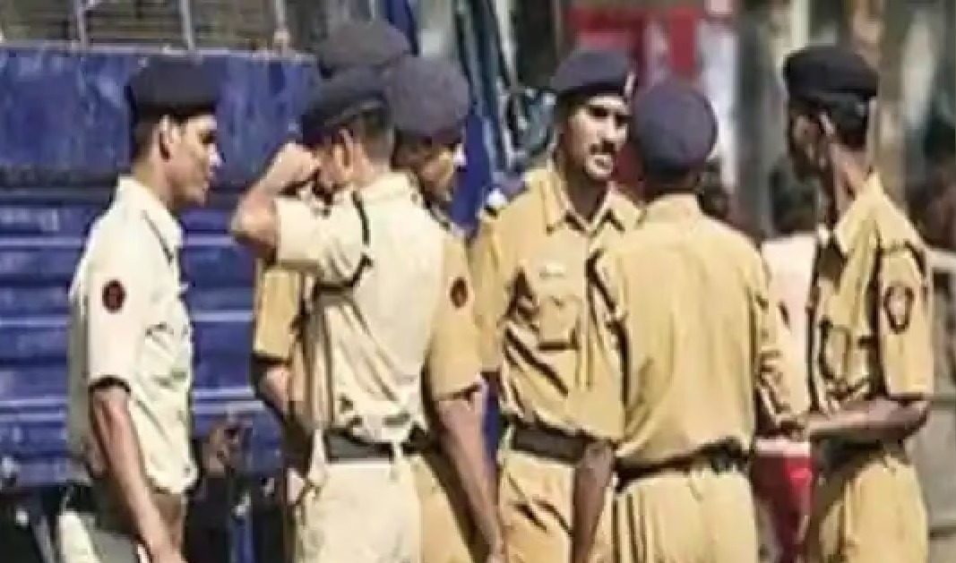 BREAKING: इतने करोड़ लूट के आरोप में 7 पुलिसकर्मी बर्खास्त