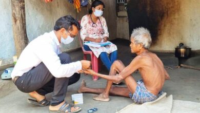 Chhattisgarh: डॉक्टर तुमचो द्वार योजना से जिले के ग्रामीणों को मिलने लगी निःशुल्क घर पहुंच स्वास्थ्य सुविधाएं 157 लोग हुए लाभान्वित...