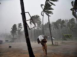 The Meteorological Department has expressed the possibility of good rain today. Tell you that the Meteorological Department has issued an alert for Raipur, Bilaspur and Durg divisions.