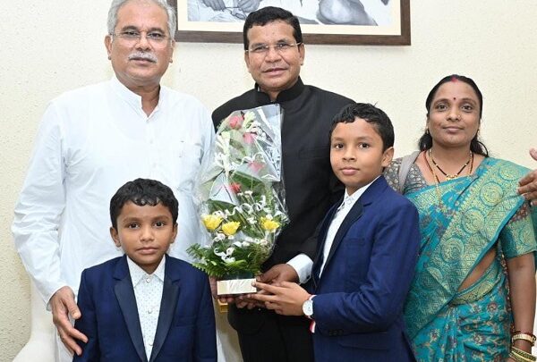 mohan-mar-after-becoming-minister