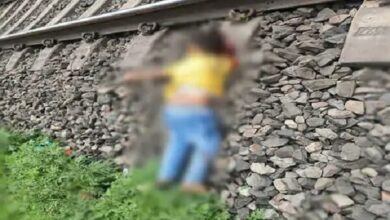 Woman jumps in front of train with child