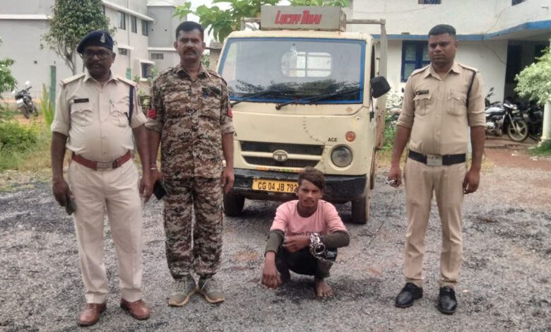 Figeshwar police arrested the habitual accused in the case of theft and sent him to jail, the vehicle stolen by the accused was recovered