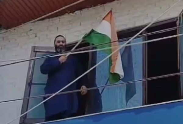 Jammu and Kashmir terrorist Javed Mattu Bhai hoisted the tricolor at his home, watch video