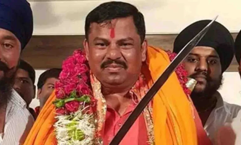 टी राजा पहुंचे रायपुर, कहा आज से हिंदू राष्ट्र बनाने तक परिवार का त्याग...