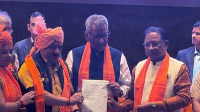 नौ सेना, वायु सेना के 67 पूर्व अफसर, हुए BJP में शामिल