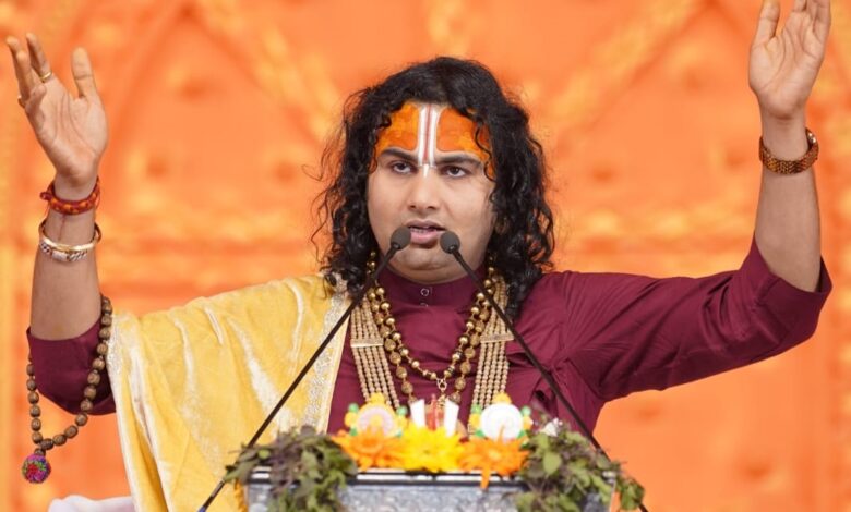 गुढ़ियारी में आयोजित श्री अनिरुद्धाचार्य जी के द्वितीय दिवस जी महाराज श्रीमद् भागवत कथा