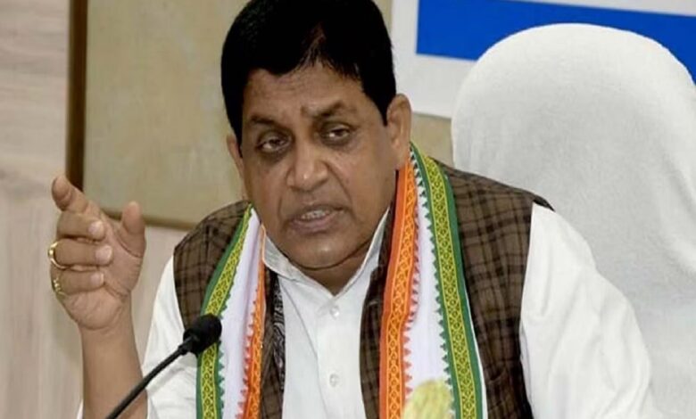 पूर्व मंत्री शिव डहरिया का बड़ा बयान बोले, अंग्रेजों की तरह काम कर रही भाजपा...