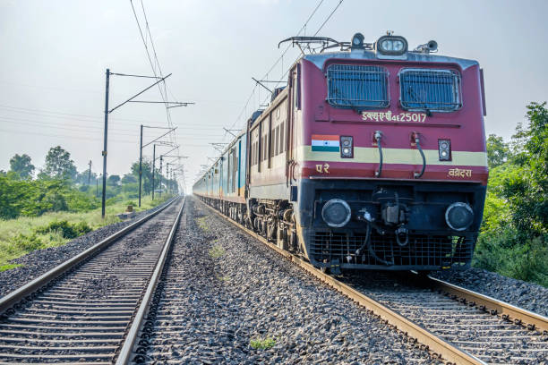 आज ये सारी ट्रेनें रहेंगी कैंसल, 12 अप्रैल तक कम नहीं होगा संकट...