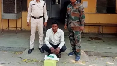 पुलिस ने किया, घर के पीछे शराब बनाते युवक को गिरफ्तार...