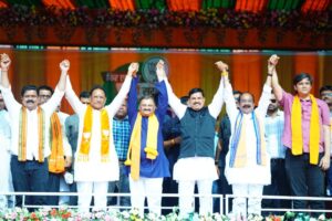 कवर्धा में आयोजित चुनावी जनसभा में मुख्यमंत्री कांग्रेस और भूपेश बघेल पर बरसे, पढ़े पूरी खबर