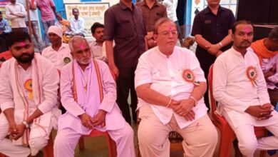 कपसीडीह मानसगान सम्मेलन कार्यक्रम में शामिल हुऐ, अमितेश शुक्ल...