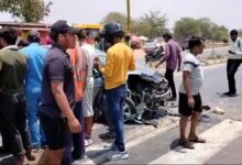 Chhatisgarh: 2 तेज रफ़्तार कार आपस में भिड़े, कार के उड़े परखच्चे, 1 गंभीर रूप से घायल...