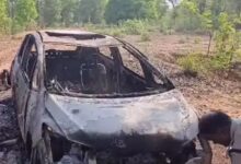 Chhattigarh: चलती कार में लगी आग शिक्षक जिंदा जला, शॉर्ट सर्किट से लगी आग...