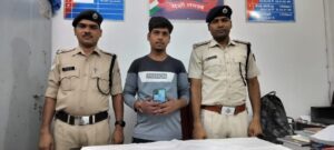 Chhattisgarh: टिकट दलालों पर RPF की जबरदस्त कार्यवाही, लाखों की टिकटें जब्त...