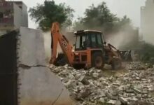 Chhattisgarh: शराब दुकान के पास अवैध निर्माण पर चला बुलडोजर...