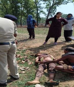 Chhattisgarh: जमीन कब्जा को लेकर शुरु हुआ विवाद, बेटे और माता-पिता ने मिलकर क्र दी हत्या...