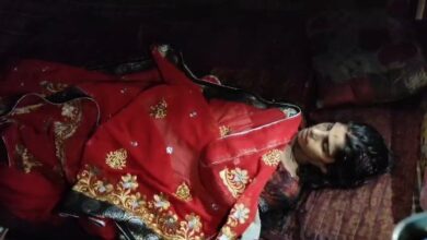 Chhattisgarh: पति ने पत्नी की धारदार हथियार से उतारा मौत के घाट, हत्या के बाद बाजू में सोता रहा पति...