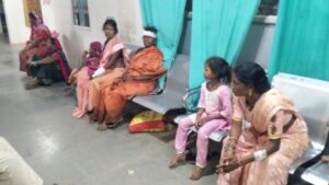 Chhattisgarh: ट्रक और बोलेरो की जबरदस्त टक्कर से, 4 की हालत गंभीर, 14 सवार घायल, पढ़े पूरी खबर...