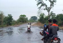 Chhattisgarh: बारिश शुरू हुआ ही नहीं, सड़क हुआ लबालब, आवाजाही में हो रही परेशानी, पढ़े पूरी खबर...