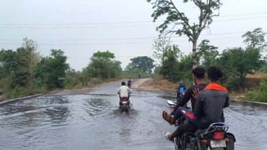 Chhattisgarh: बारिश शुरू हुआ ही नहीं, सड़क हुआ लबालब, आवाजाही में हो रही परेशानी, पढ़े पूरी खबर...