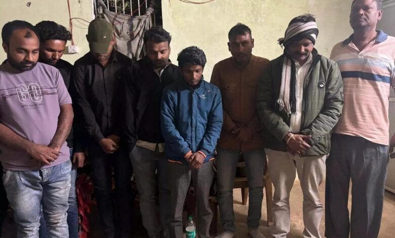 जंगल से दबोचे गए सभी 8 जुआरी गिरफ्तार...