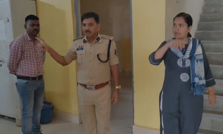 CG NEWS: रेप का आरोपी थाने से हुआ फरार, एसपी ने किया पूरे थाने को सस्पेंड