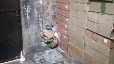 कोरबा में शराब दुकान की दीवार तोड़कर चोरी, 30 हजार की शराब ले गए चोर, नकदी को नहीं छुआ...