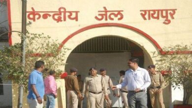 कैदी फरार: रायपुर सेंट्रल जेल से बंदी चकमा देकर भागा, प्रहरी निलंबित...