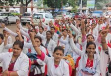 छत्तीसगढ़ NHM हड़ताल: सरकार सख्त, हड़ताली कर्मियों पर ‘नो वर्क नो पे’, बर्खास्तगी की कार्रवाई शुरू...