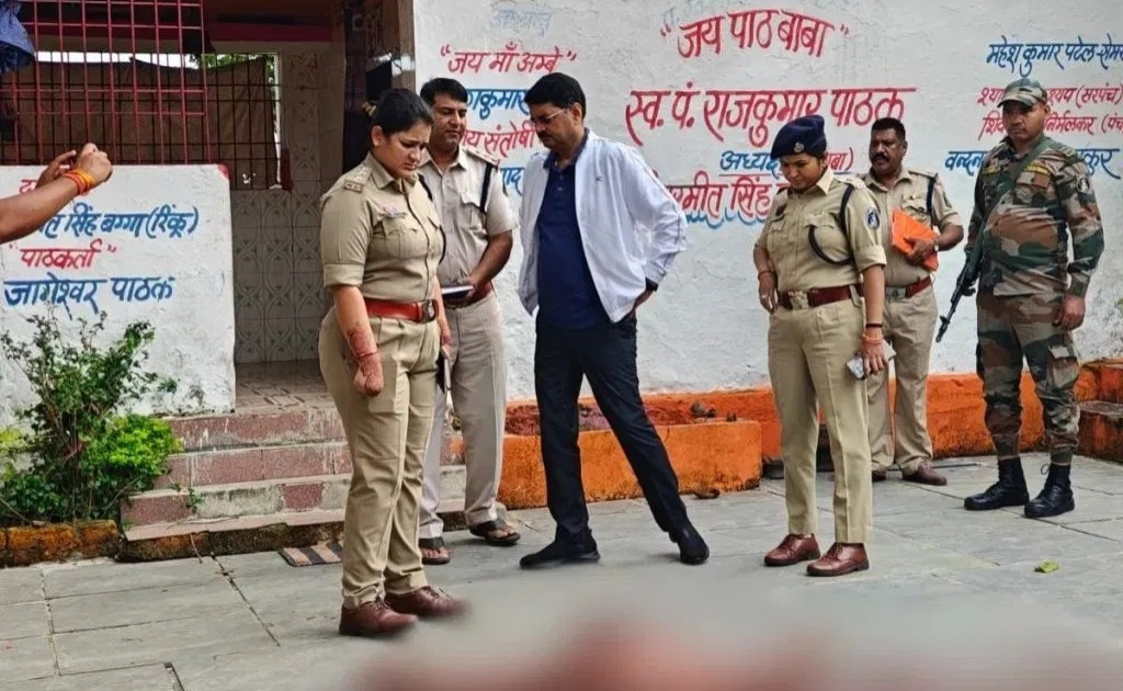 तखतपुर में पुजारी की हत्या का पर्दाफाश: अवैध संबंध के चलते 12 घंटे में 5 आरोपी गिरफ्तार, एक नाबालिग भी शामिल...