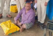दुकानदार शराब बेचते गिरफ्तार, एमपी ब्रांड का माल जब्त
