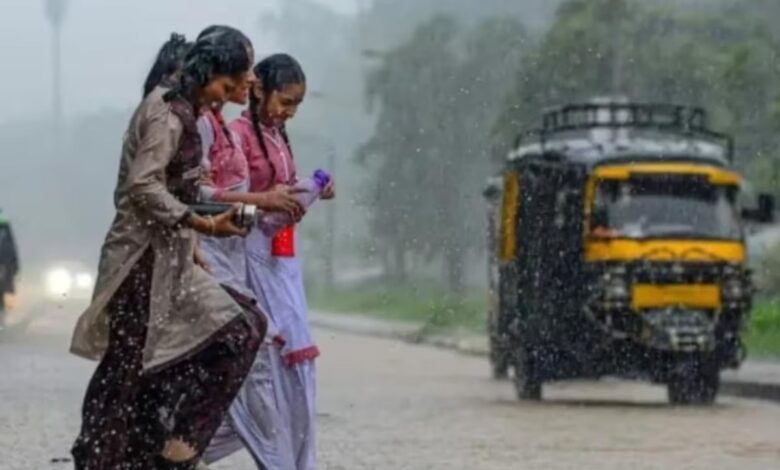 छत्तीसगढ़ में मानसून विदाई से पहले झमाझम बारिश, आईएमडी ने 9 जिलों में ऑरेंज अलर्ट जारी किया...
