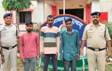 बीड़ी मांगने पर बढ़ा विवाद: सोनू पाल की हत्या कर शव नाले में फेंका, अभनपुर पुलिस ने तीन आरोपियों को किया गिरफ्तार...