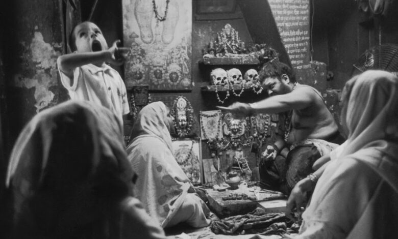 तंत्र-मंत्र के नाम पर बीमार SI से 2 लाख की ठगी — दो महिलाएं और एक पुरुष गिरफ्तार...