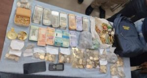 अकलतरा में सिलसिलेवार चोरी का पर्दाफाश: फुटेज वायरल होने पर शुरू हुआ ब्लैकमेल, पुलिस ने गैंग के 4 आरोपी दबोचे...