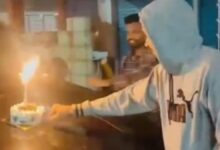 कोरिया: NH-43 पर सड़क में आतिशबाज़ी कर बर्थडे मनाने वाले बीएमओ व साथी पर FIR दर्ज...