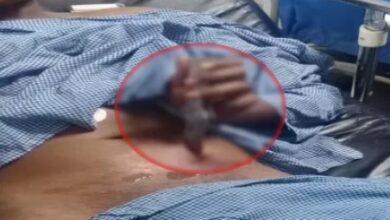 Raipur Breaking: आजाद चौक में युवक पर चाकूबाजी, पेट में फंसा चाकू; हालत गंभीर, नाबालिक पर हत्या के प्रयास का केस दर्ज...