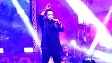 “मेरे फैंस से कुछ मत कहो भाई…” ग्वालियर में कैलाश खेर के कॉन्सर्ट में बैरिकेड पर हंगामा, सिंगर ने सूझबूझ से संभाली स्थिति...