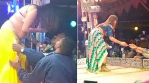 अश्लील डांस मामले में जांच पूरी, नियमों की अनदेखी पर एसडीएम घिरे, डांसर गिरफ्तार...