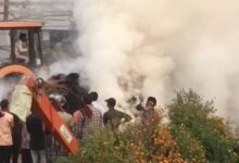 कथा स्थल के पास पैरावट में लगी आग, दमकल टीम की तत्परता से टला बड़ा हादसा...