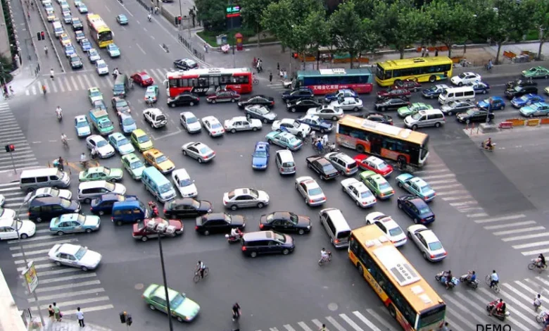 Raipur Traffic Plan: रायपुर को ट्रैफिक से मिलेगा राहत, रायपुर पुलिस ने तय किया नया प्लान, इन मार्गों पर मालवाहक वाहनों के प्रवेश पर लगा प्रतिबंध...